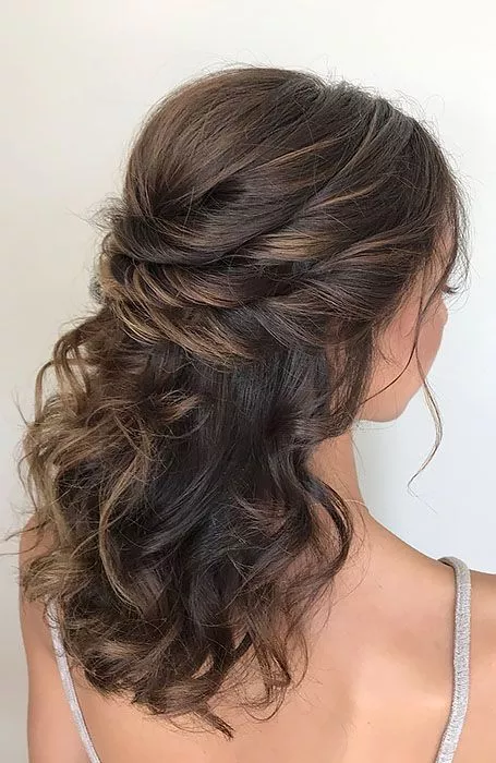 Shoulder Length Hairstyles For Wedding Guests