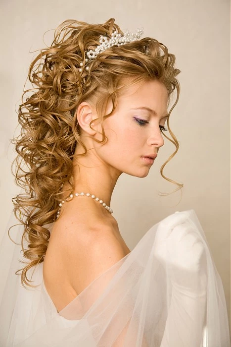 Wedding Hairstyles For Long Curly Hair