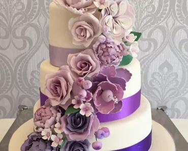 Inspiring 3 Tier Wedding Cakes With Cascading Flowers
