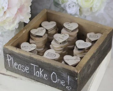 Cheap Wedding Favors In Bulk: How to Save Money and Get Classy Favors