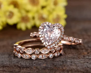 Inspiring Heart Shaped Engagement Rings With Wedding Band